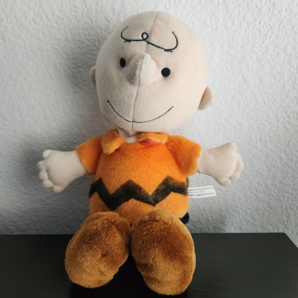 Unbranded Charlie Brown Peanuts Plush 13in